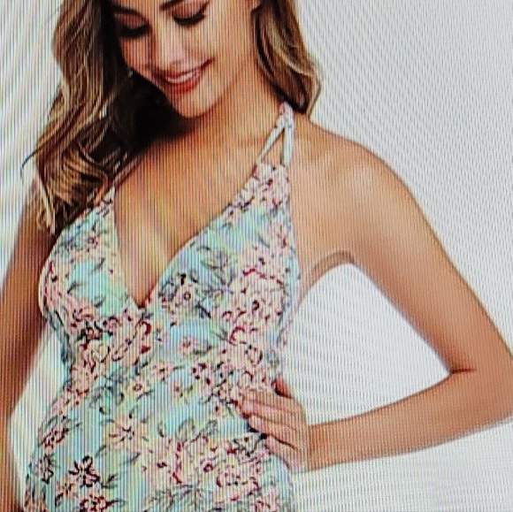 NWOT MATERNITY SWIM TOP ONLY TANK TOP HALTER  LARGE - Picture 4 of 10